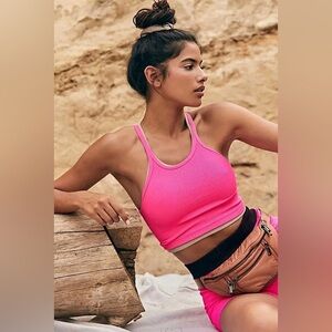 *NWOT* FP Movement Happiness Runs Crop Tank - Malibu